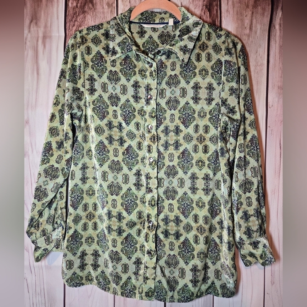 Soft Surroundings Green Patterned Velour Blouse Mother Of Pearl Buttons Petite S